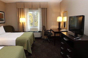 Standard Room, 2 Double Beds, Accessible (Accessible Tub)