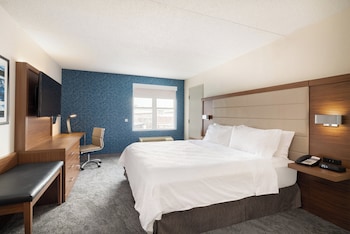 Standard Room, 1 King Bed, Accessible (Accessible Tub)