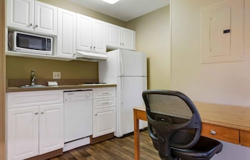 Deluxe Studio, Multiple Beds, Non Smoking