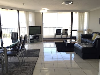 3 Bedroom Ocean View Apartment
