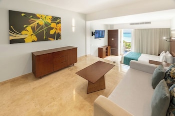 Family Room, Ocean View