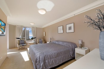 2 Bedroom Ocean View Apartment