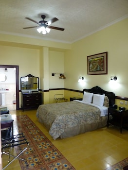 Superior Queen Room - Upstairs