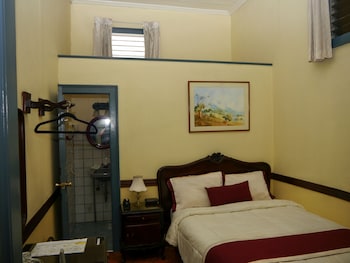 Original 1908 Economy Room