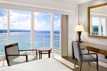 Room, 2 Queen Beds, Ocean View (Balcony)
