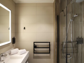 Classic Room, 2 Twin Beds (Citadel View)