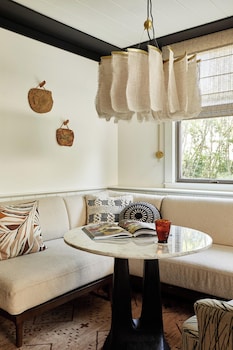 Suite, 1 Bedroom (Chappy House, King)