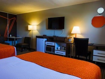 Room, 2 Queen Beds, Non Smoking