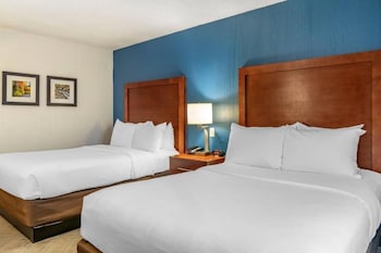 Room, 2 Queen Beds, Non Smoking