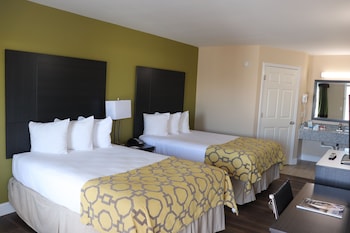 Room, 2 Double Beds, Non Smoking (First Floor)