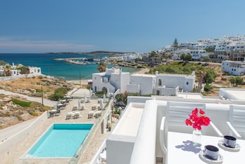 Panoramic Apartment (Pool & Sea View)