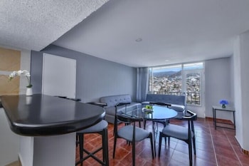 Suite King Mountain View