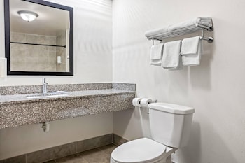 Suite, 2 Queen Beds, Non Smoking (Efficiency)