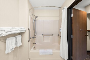 Room, 2 Queen Beds, Accessible, Non Smoking