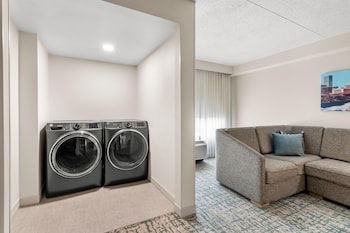 Suite, Multiple Beds, Mobility Accessible (Accessible Bathtub)