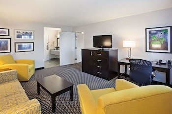 Suite, 2 Double Beds, Non Smoking