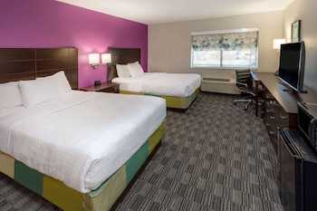 Deluxe Room, 2 Double Beds, Non Smoking