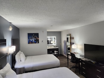 Deluxe Room, 2 Double Beds, Non Smoking