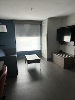 Suite, 1 King Bed