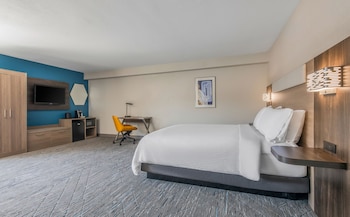 Standard Room, 1 King Bed