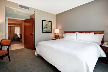 Suite, One King Bed, Non-Smoking