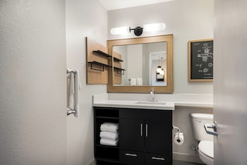 Superior Suite, 1 King Bed with Sofa bed (One Bedroom Suite - King)