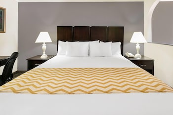 Room, 1 King Bed, Accessible, Non Smoking