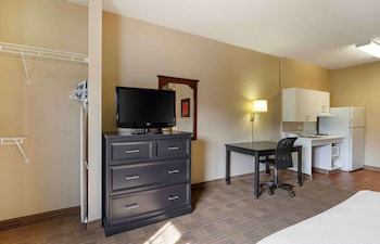Studio, 1 Queen Bed, Accessible, Non Smoking