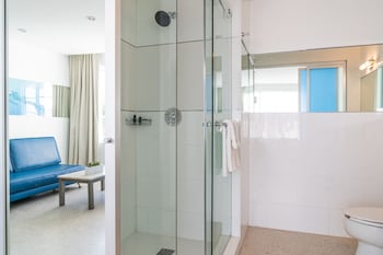 Classic Room - 2 Double Beds
