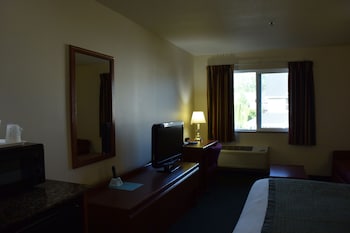 Room, 1 Queen Bed, Non Smoking (Pet-Friendly)