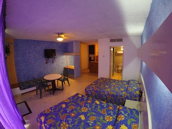 Standard Room, 2 Double Beds, Balcony
