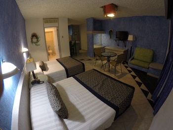 Superior Room, 2 Double Beds, Balcony