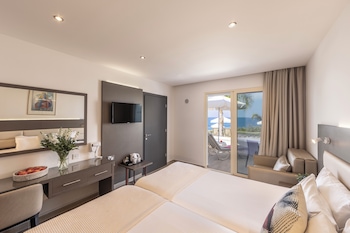 Double or twin Sea Front room