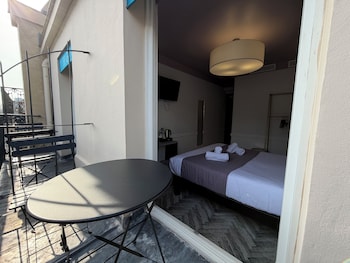 Double Room, Balcony