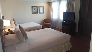 Junior Suite 2 Double Beds