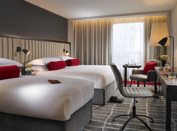 Deluxe Double and Single Room