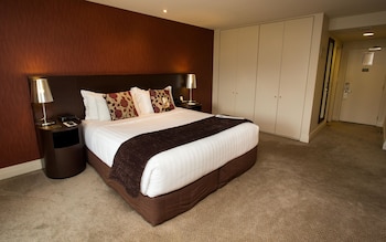 Premier Room