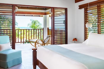 Beachfront Suite