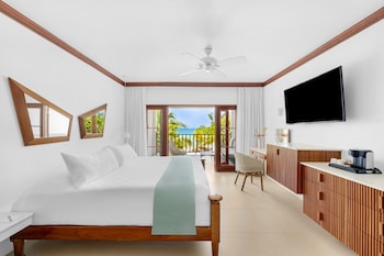 Beachfront Verandah Suite