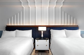 Premium Room, 2 Queen Beds, Oceanfront