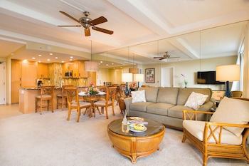 Suite, 1 Bedroom, 2 Bathrooms, Garden View