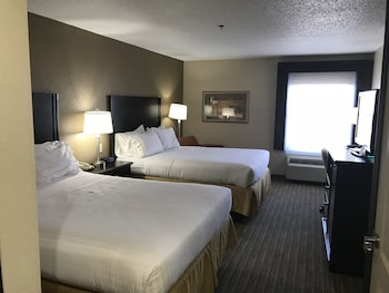 Standard Room, 2 Queen Beds