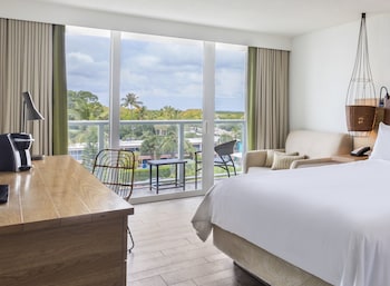 Standard King Room