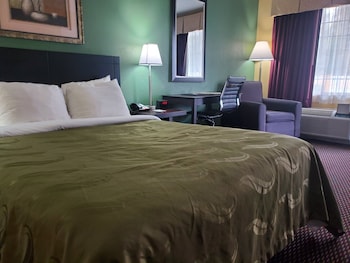 Standard Room, 1 Queen Bed, Smoking