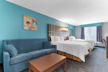 Suite, Multiple Beds, Non Smoking, Refrigerator & Microwave (with Sofabed)