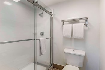Suite, 2 Queen Beds, Non Smoking, Refrigerator & Microwave