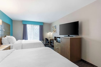 Suite, Multiple Beds, Non Smoking, Refrigerator & Microwave (with Sofabed)