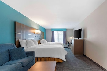 Suite, Multiple Beds, Non Smoking, Refrigerator & Microwave (with Sofabed)