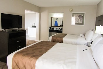 2 Double Beds, 2 Room Efficiency Suite, Non Smoking