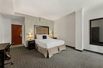 Superior Studio Suite, 1 Queen Bed, Non Smoking